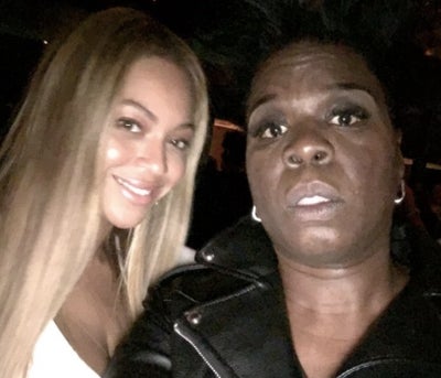 Leslie Jones Snaps Selfies With Beyoncé And Jay-Z After SNL Taping