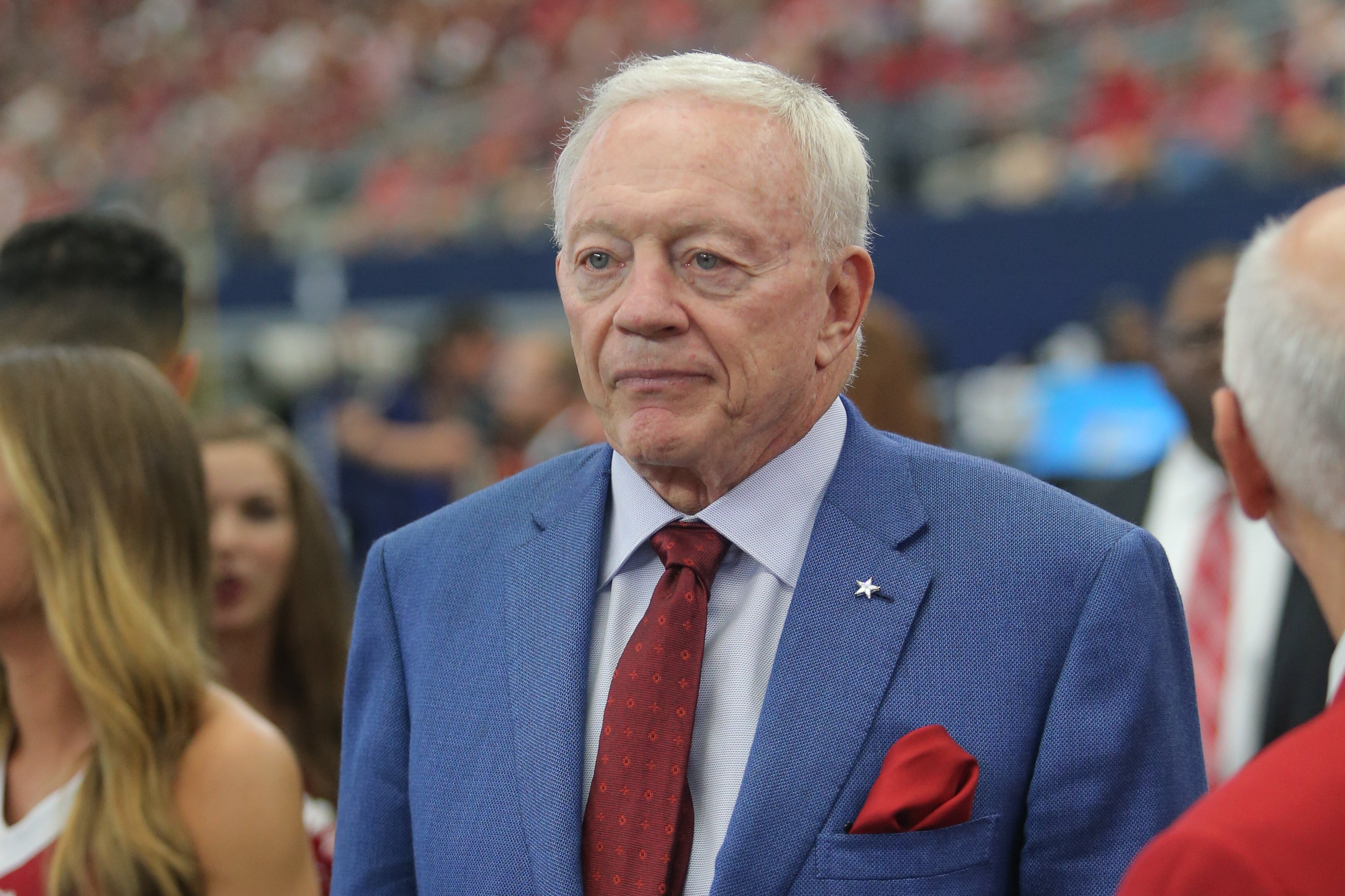 Dallas Cowboys Owner To Players: If You Disrespect The Flag, You Will Not Play
