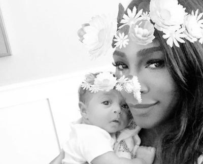 Serena Williams Cuddles with Daughter in Adorable New Selfie — and Asks About Push Presents