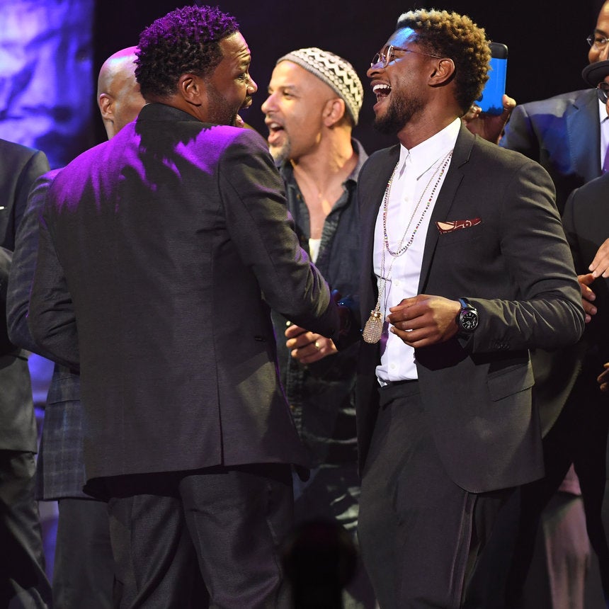 Watch Usher And Anthony Anderson Face Off In A Hilarious Rap Battle For New Series, 'Drop The Mic'
