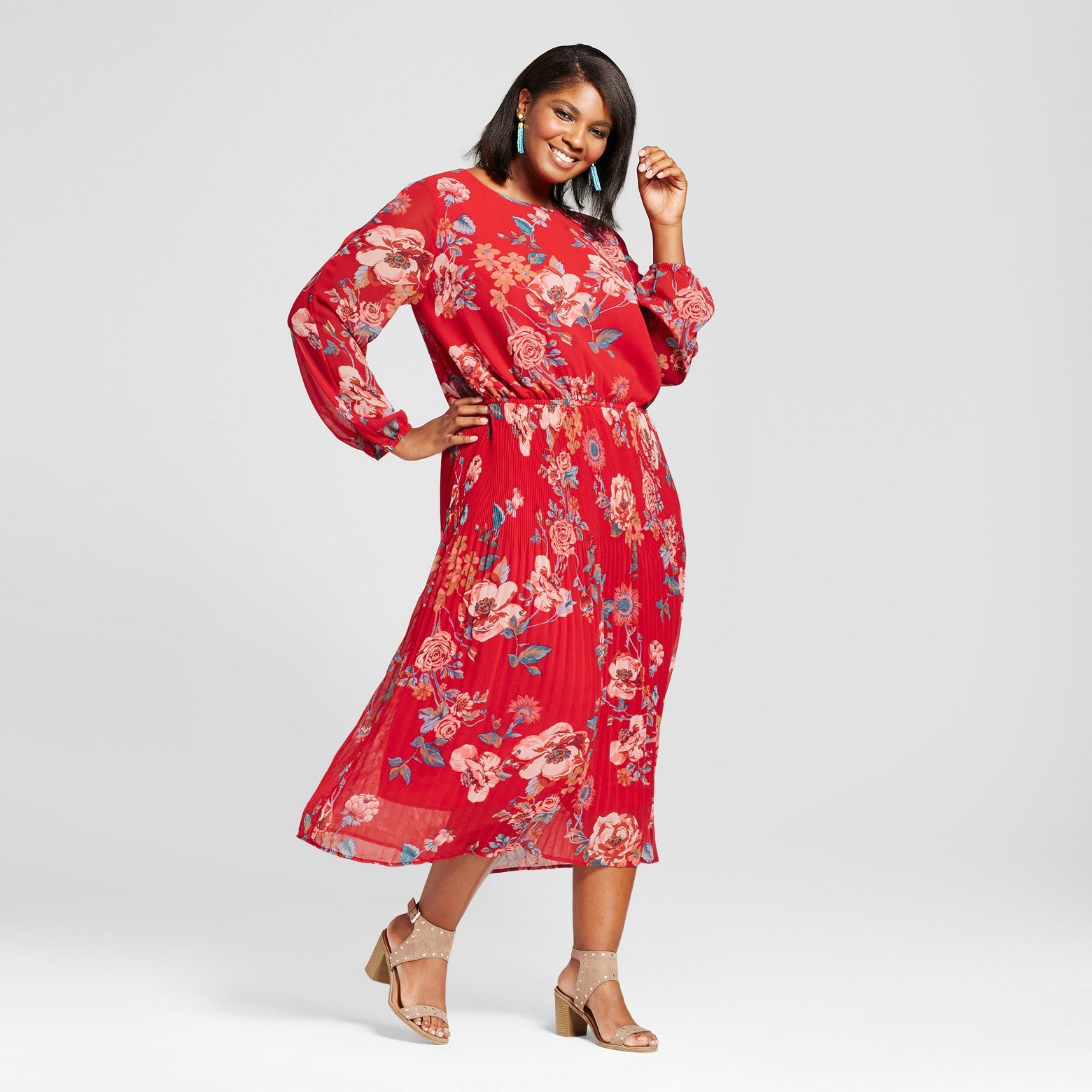 11 Curve-Friendly Holiday Dresses From Target
