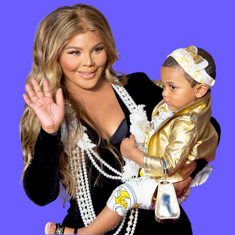 This Video Clip Of Lil Kim Teaching Her Baby Girl How To Ride A Bike Is Absolutely Adorable
