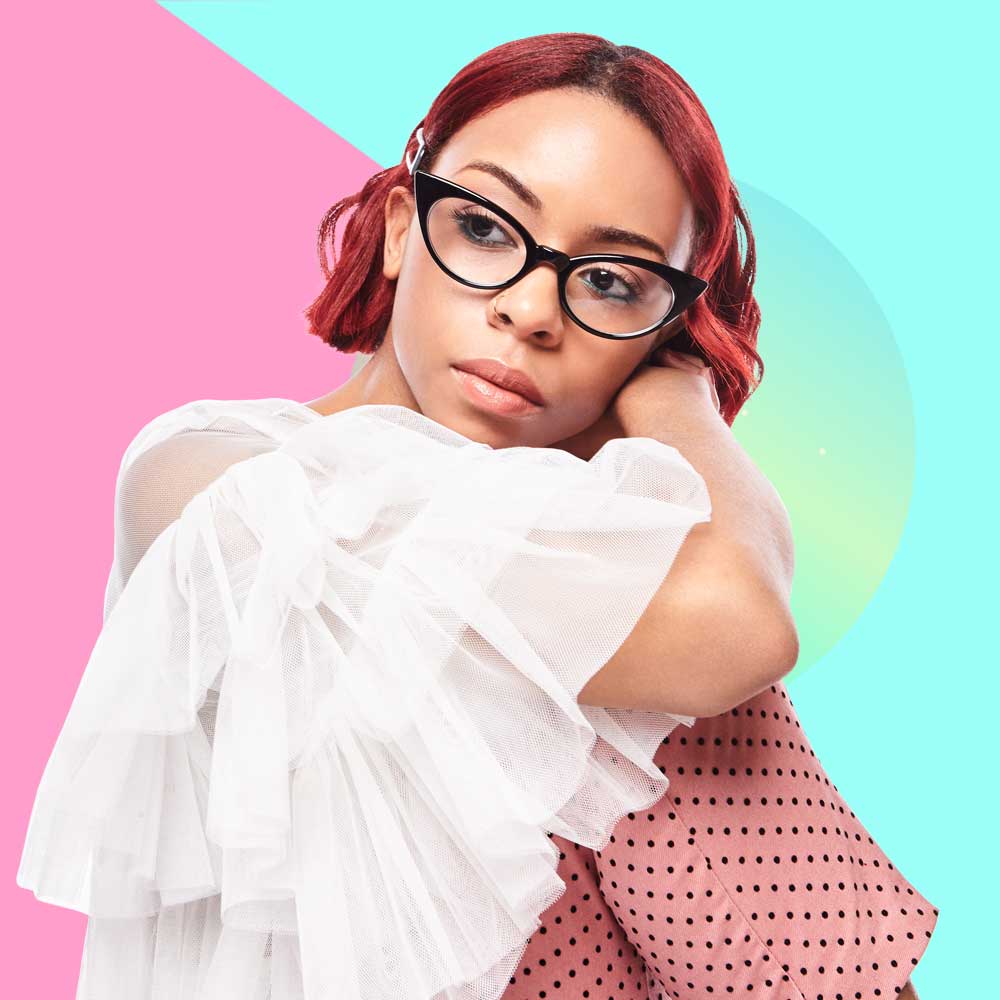 Rising Star Ravyn Lenae Drops Wistful New Video For "Unknown" 
