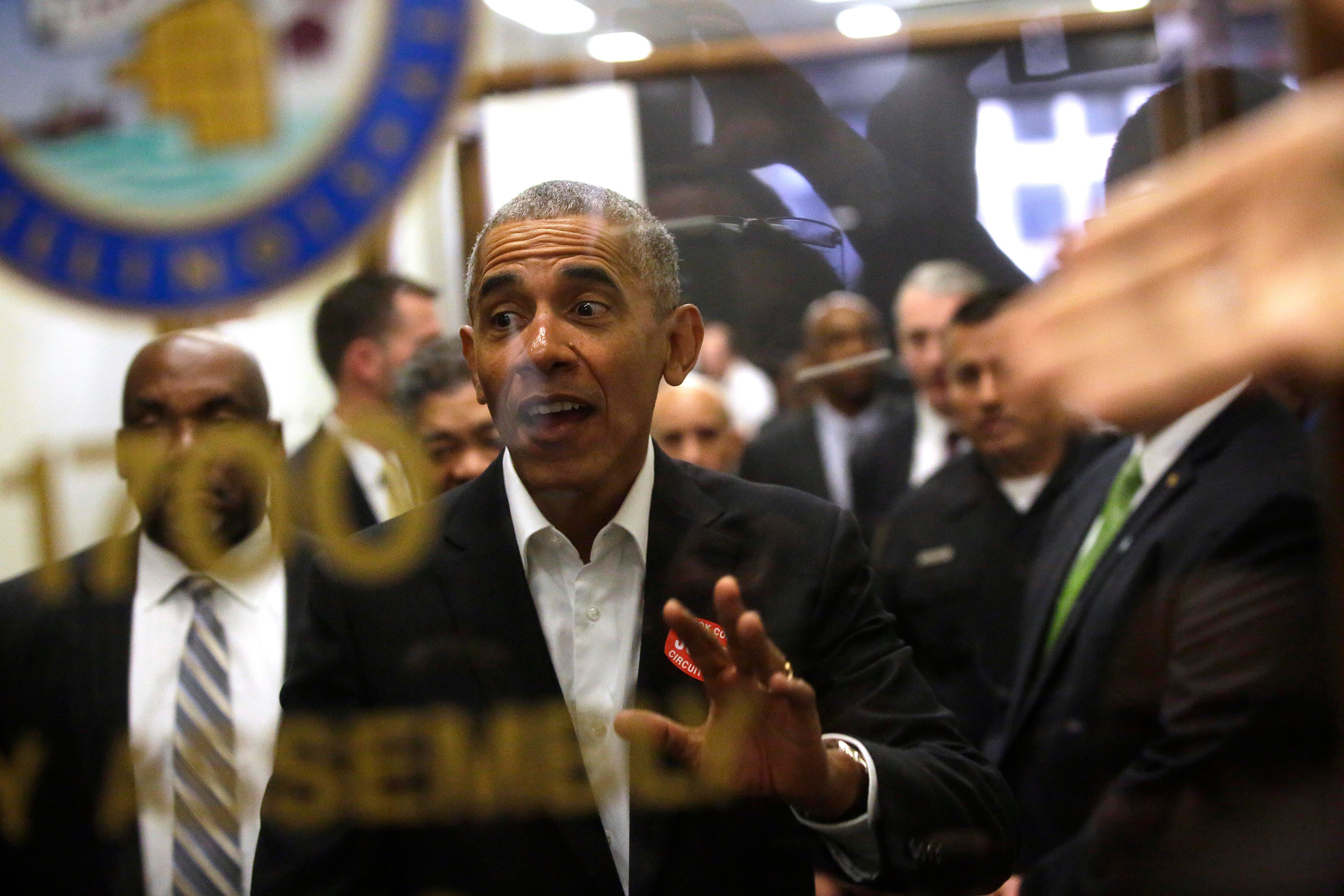 The Quick Read: Average Joe And Former President Barack Obama Reports For Jury Duty 
