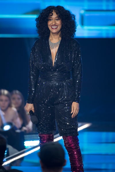 Tracee Ellis Ross Wows In 10 Stunning Looks While Hosting The 2017 AMAs