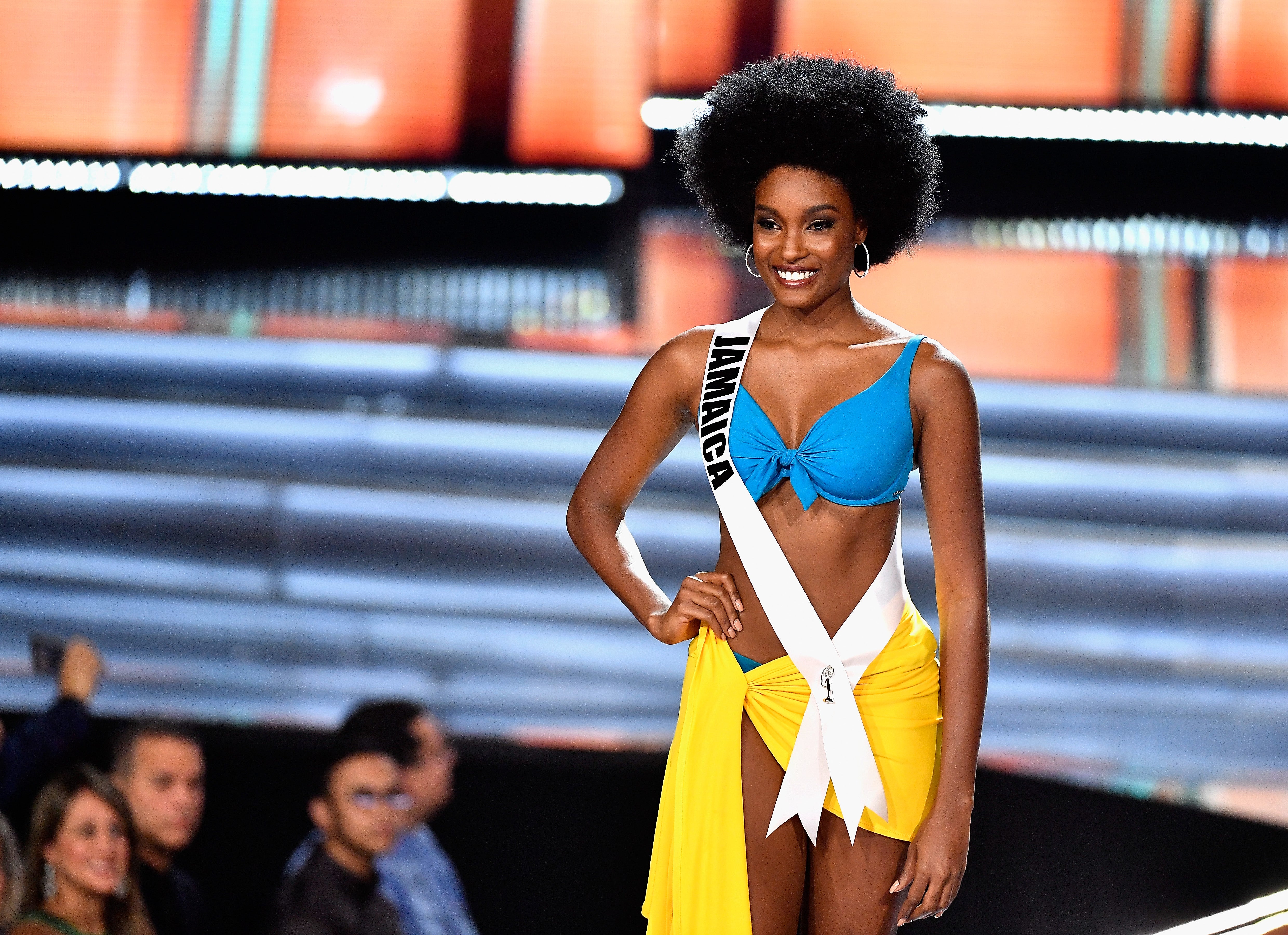 15 Stunning Photos Of Davina Bennett, The Miss Universe Contestant With The Glorious Afro Who’s Breaking The Internet