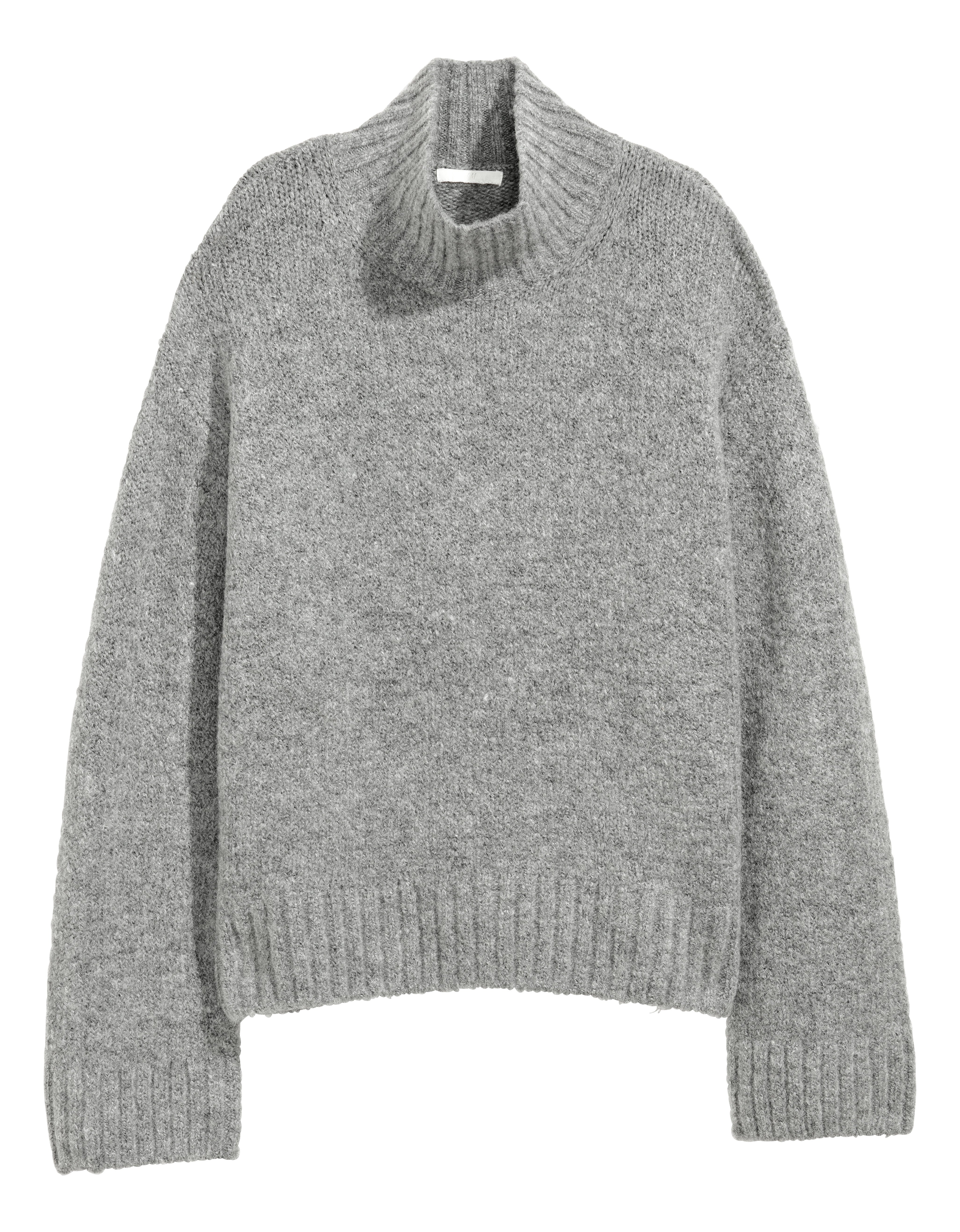 The H&M Black Friday Sale Includes $7 Sweaters, And More Crazy, Good Deals
