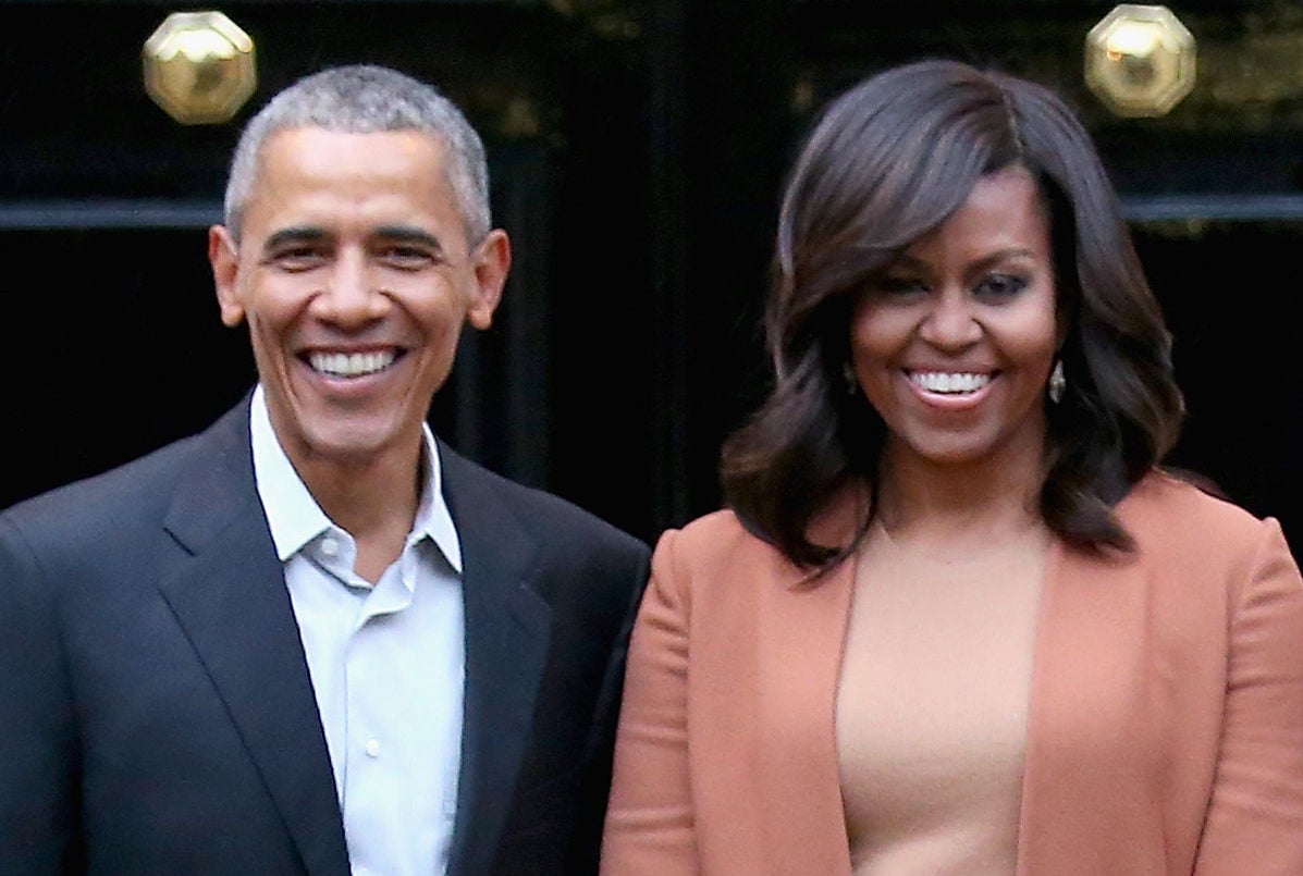 Barack and Michelle Obama Sign Storytelling Deal With Netflix
