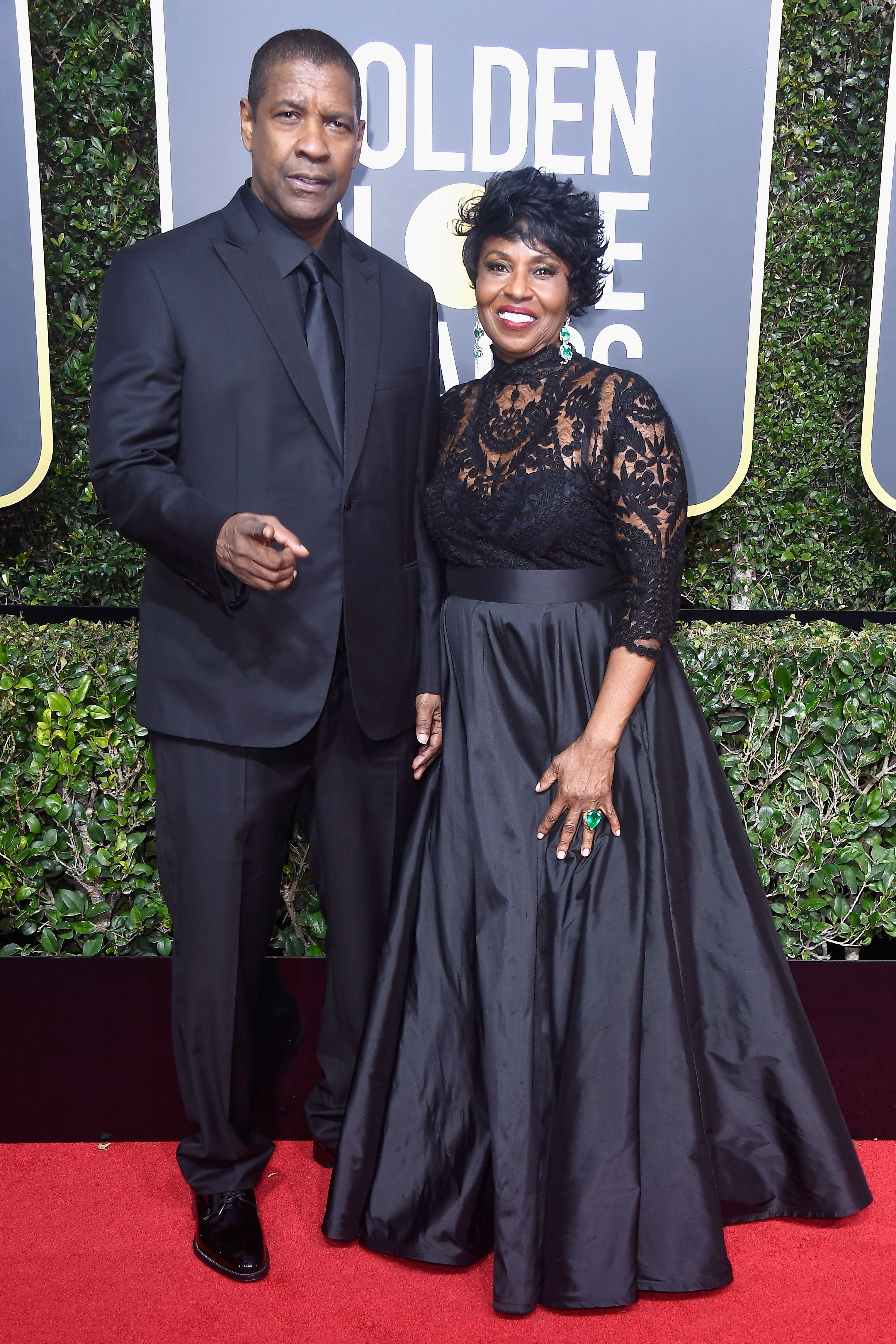 The Golden Globes Red Carpet Was All Black And Totally Beautiful
