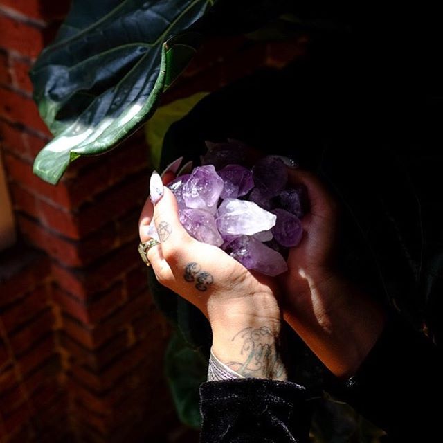 Are Those Healing Crystals You’re Using Actually Doing Anything?