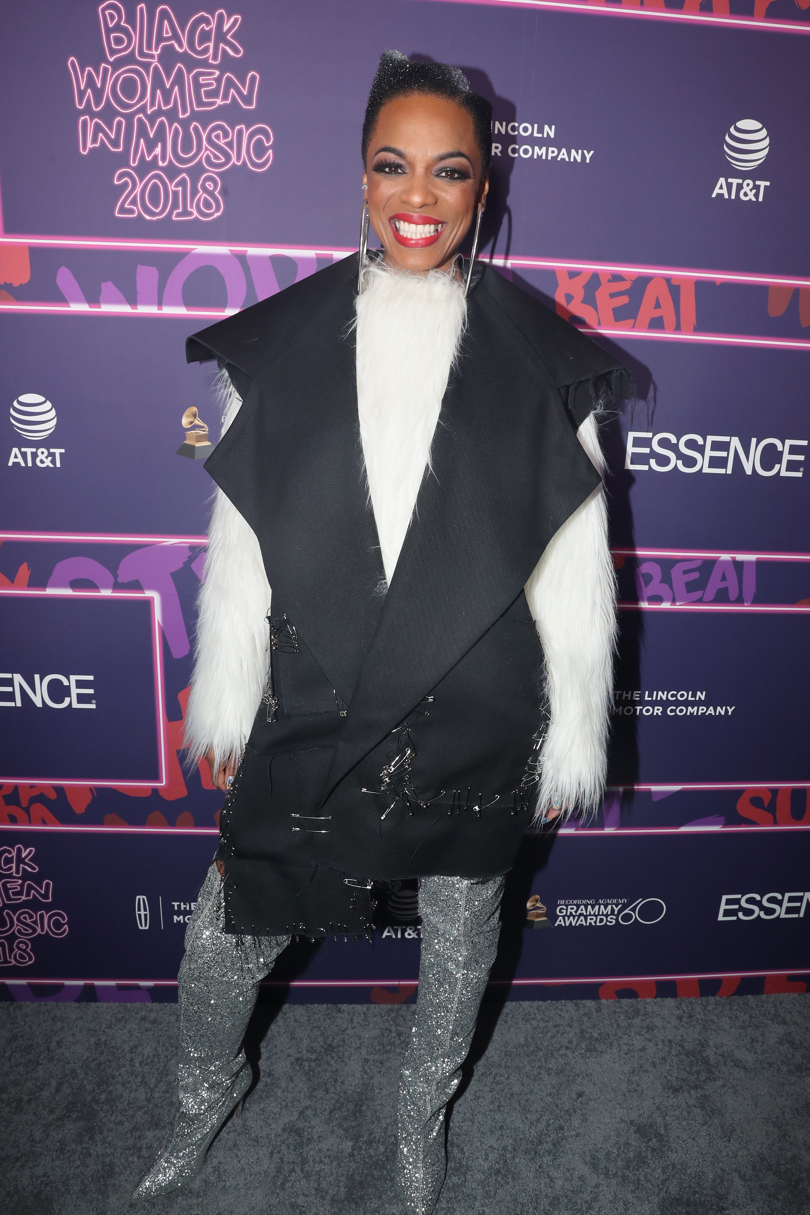 The 2018 ESSENCE Black Women In Music Red Carpet Was On Fire
