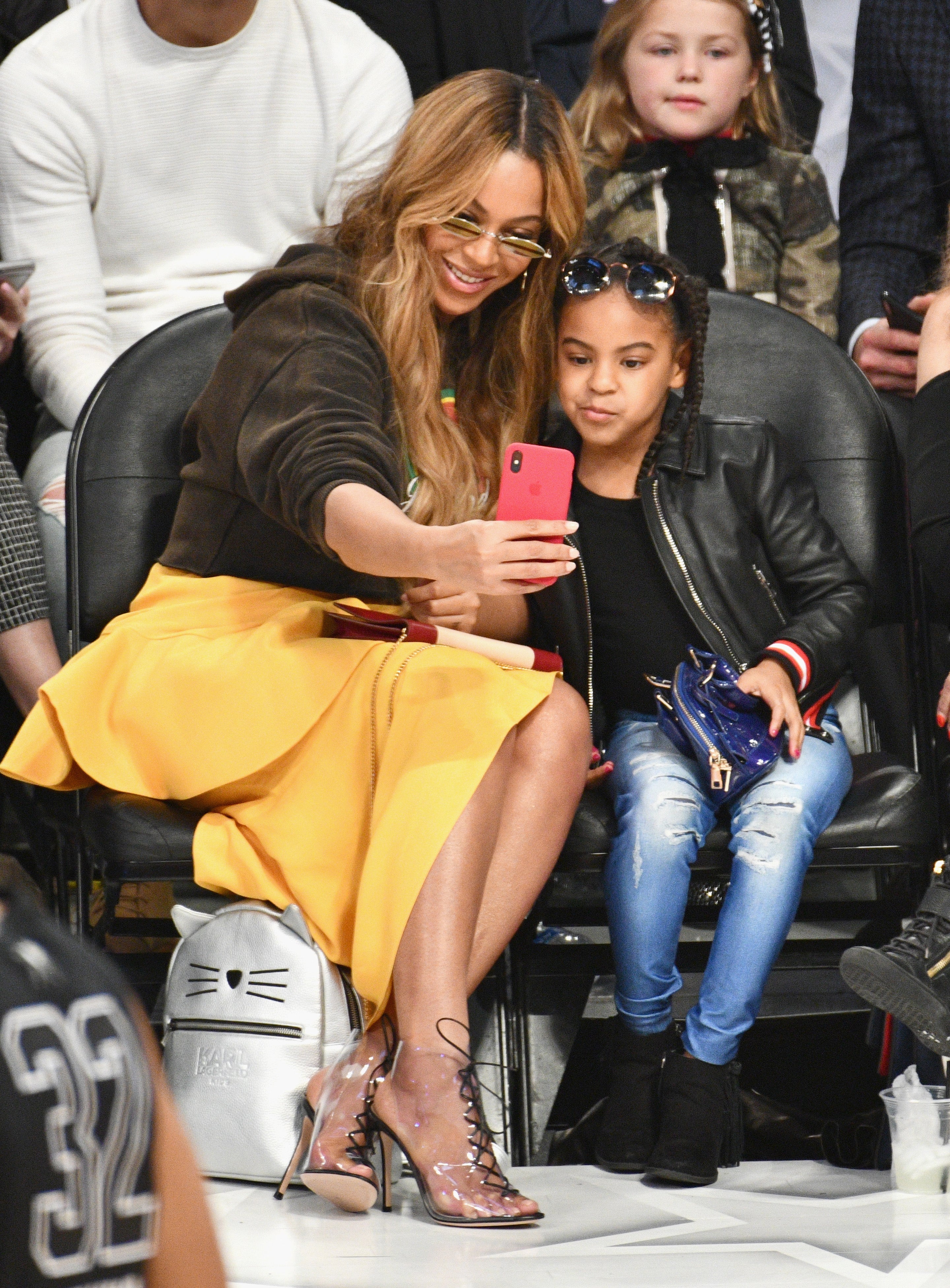 Beyonce And Blue Ivy Snap Mother-Daughter Selfies At The NBA All-Star Game
