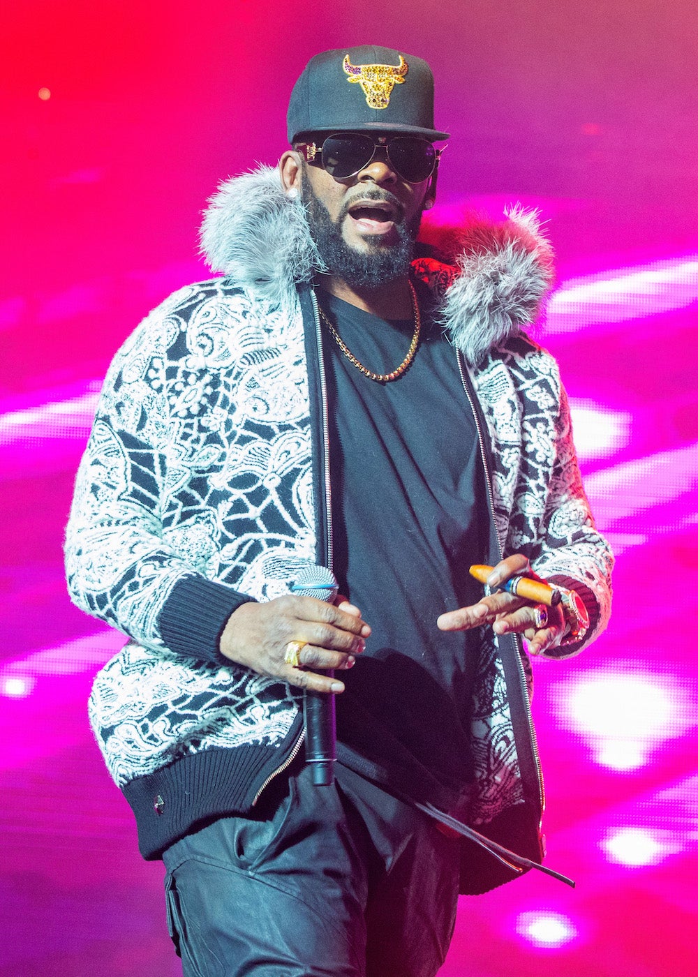 Twitter Roasts R. Kelly After Singer Says He Wants To Go To Wakanda
