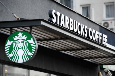 Starbucks CEO Apologizes For Racist Arrest Of Two Black Men At Philadelphia Store