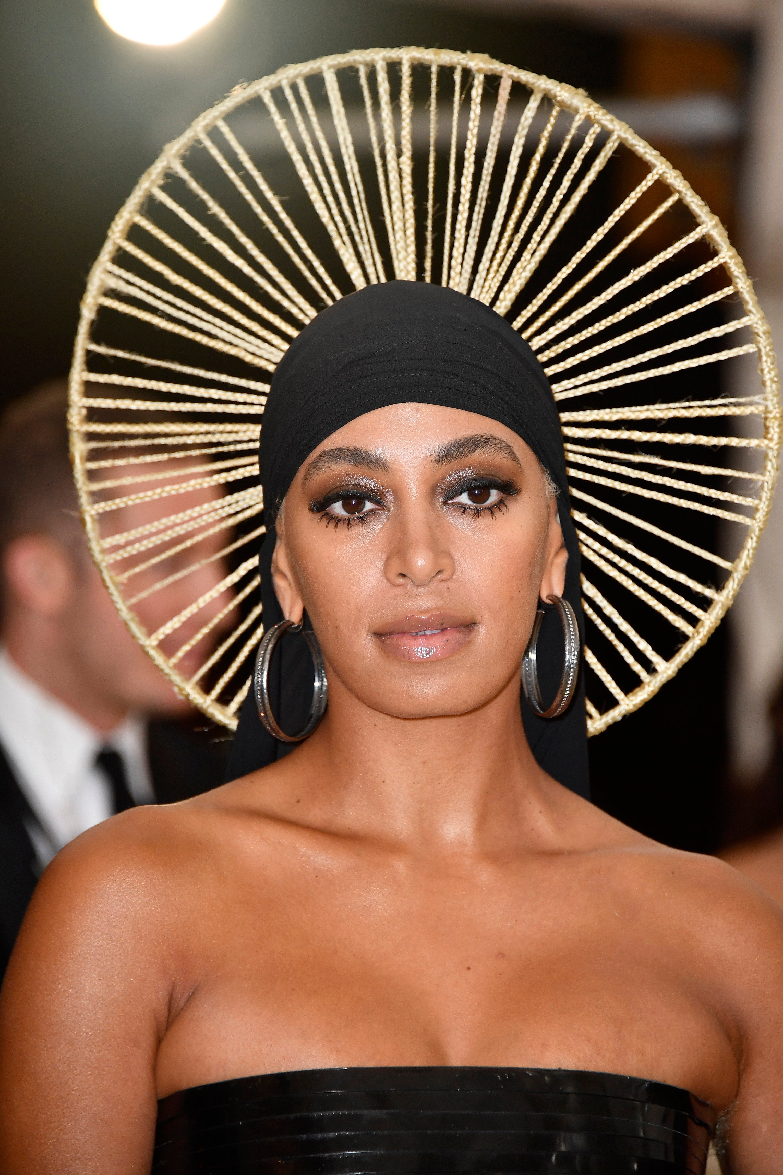 Solange Wore A Durag On The 2018 Met Gala Red Carpet And We Live
