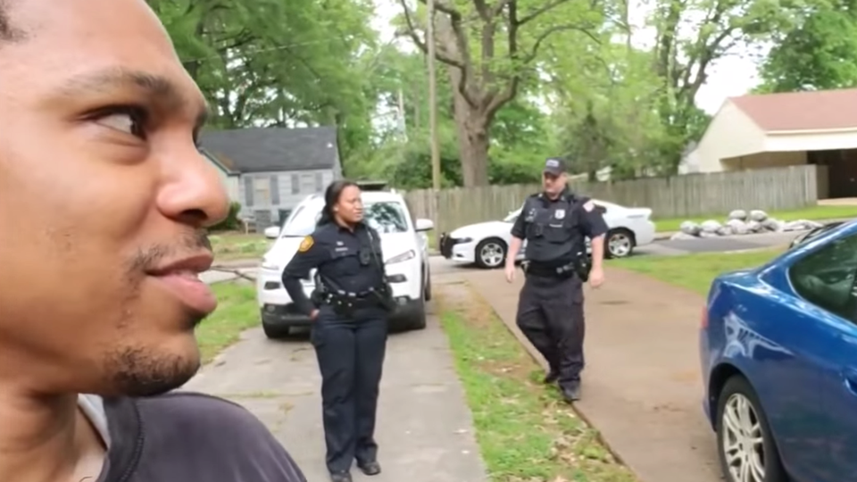 Police Officers Defend Black Real Estate Investor After White Woman Calls The Cops For No Reason