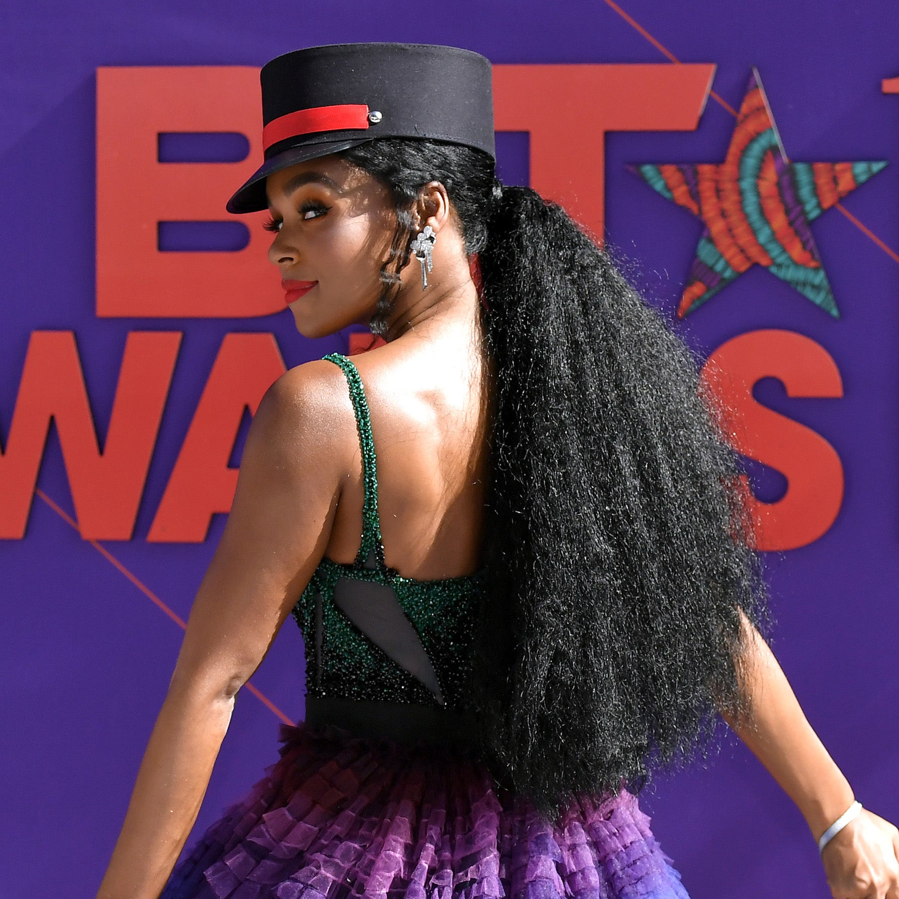 Red Carpet Realness: The Must-See Beauty Looks From The 2018 BET Awards 
