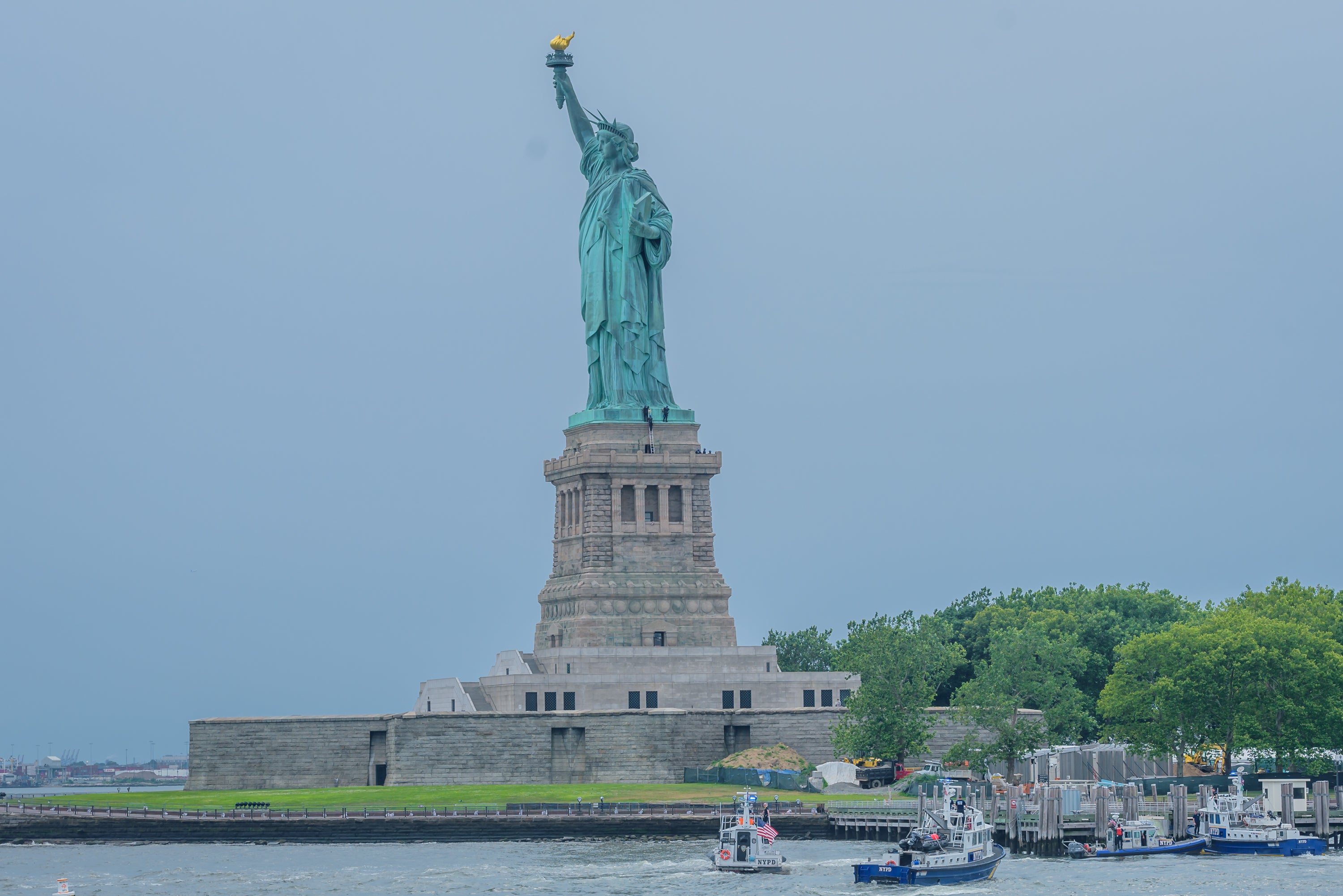 Here Is Everything We Know About The Badass Black Woman Who Climbed The Statue Of Liberty