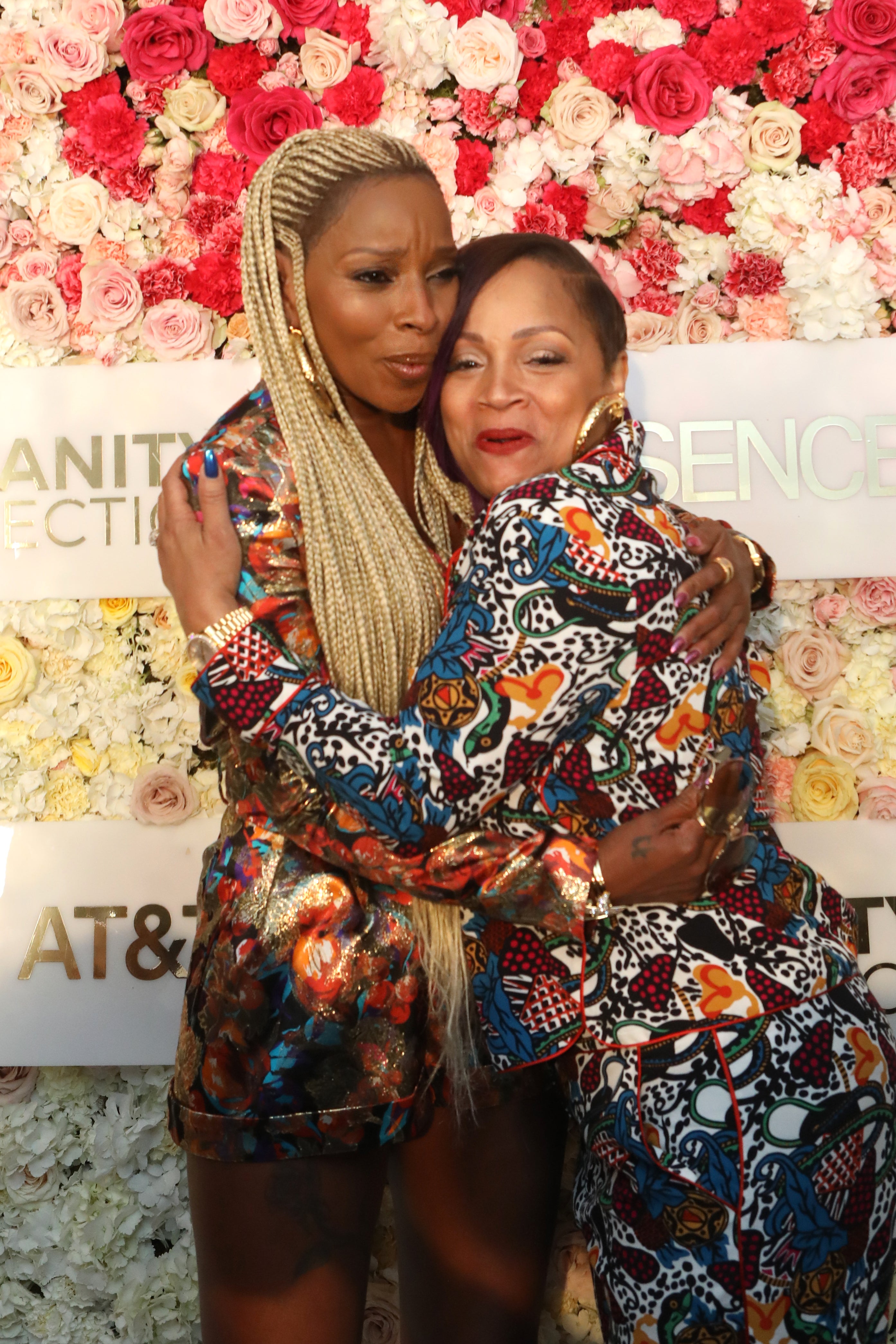 Welcome To The Dancery: Mary J. Blige Hosts Epic Brunch At ESSENCE Fest
