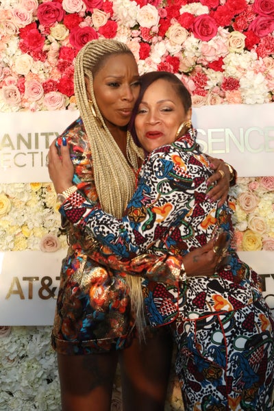Welcome To The Dancery: Mary J. Blige Hosts Epic Brunch At ESSENCE Fest