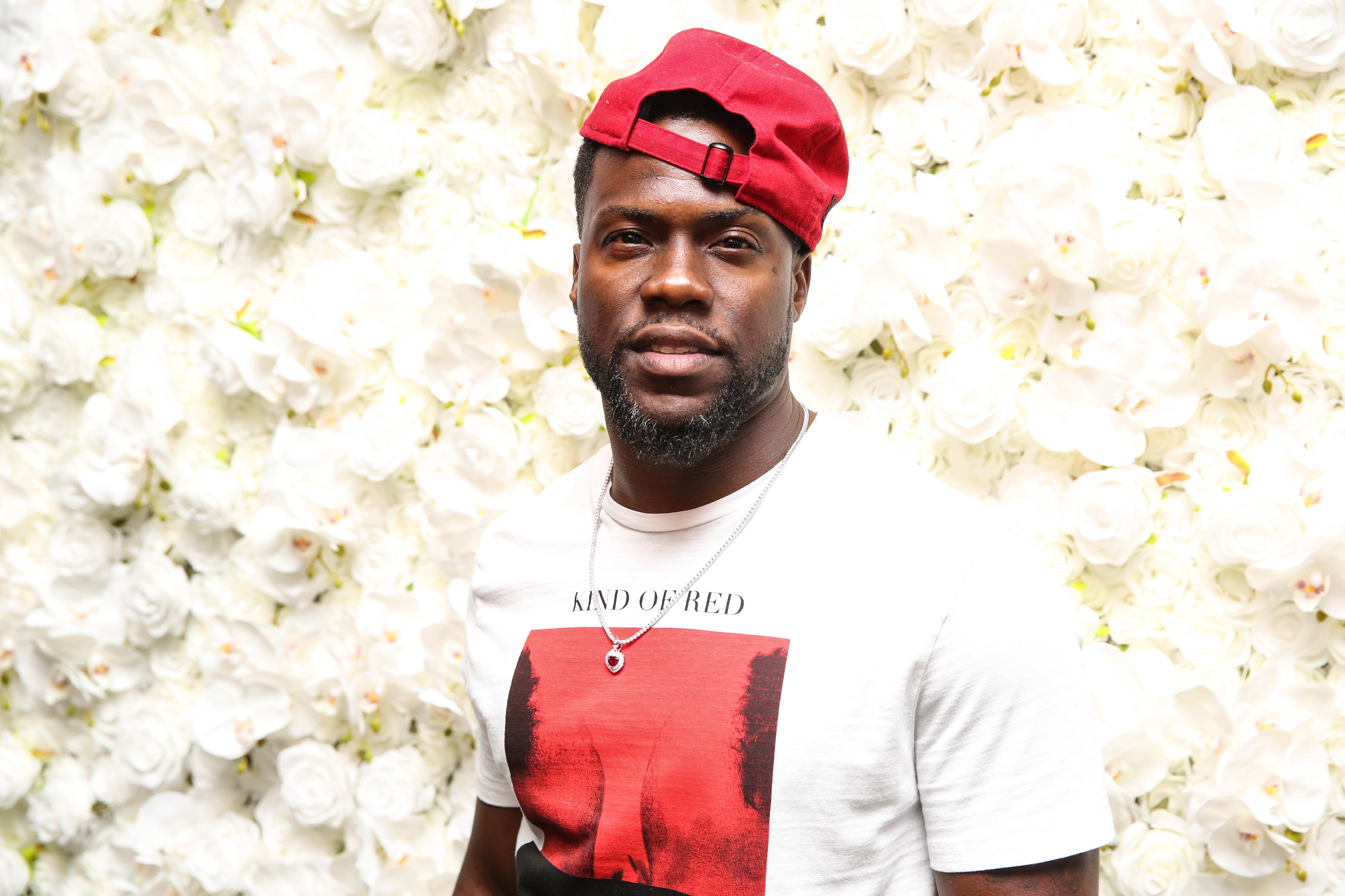 Kevin Hart Is 'Not Addressing' Controversy Around Hosting Oscars