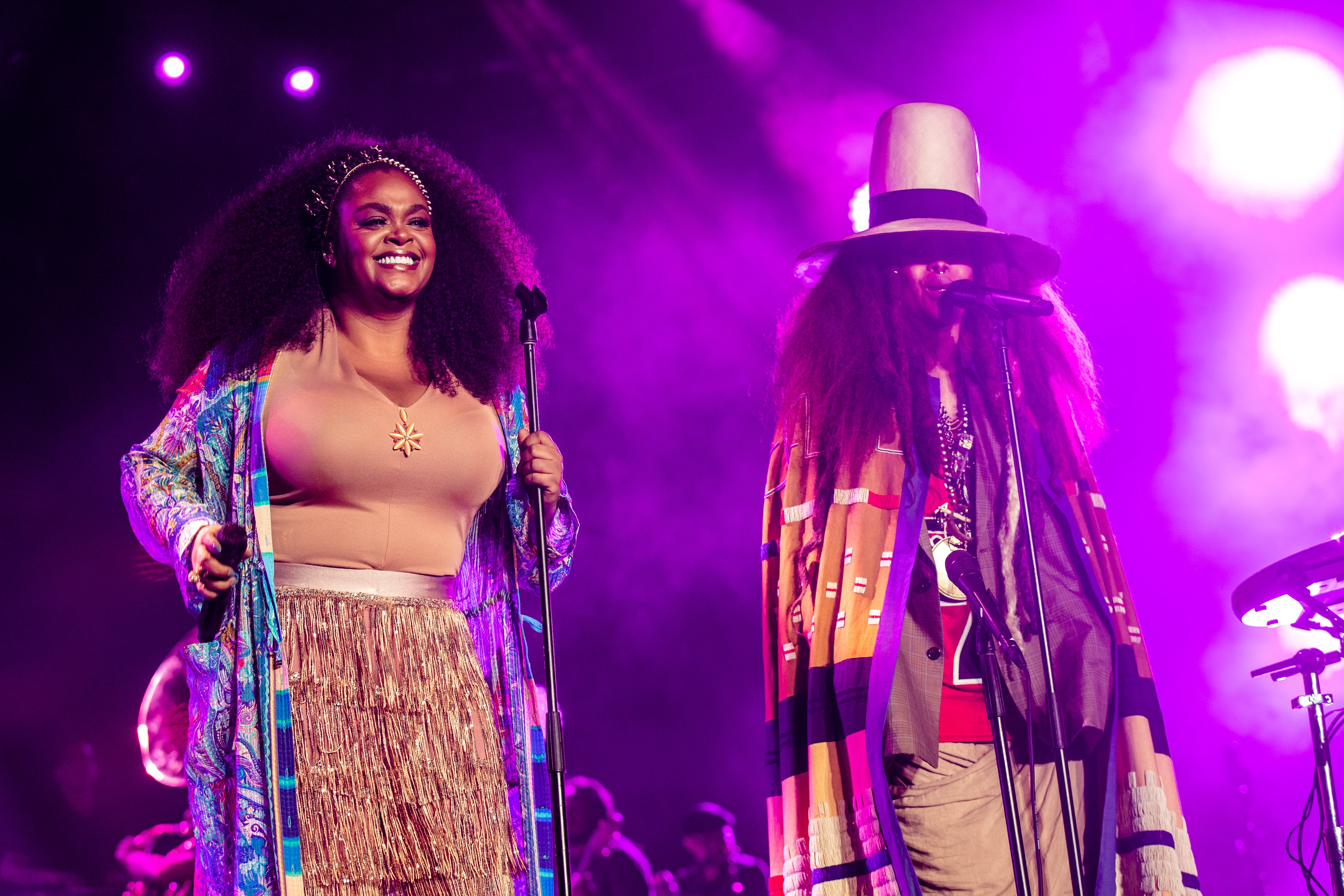 Erykah Badu and Jill Scott's Sister-Friend Lovefest at ESSENCE Fest Will Have You Calling Your Good Girlfriends
