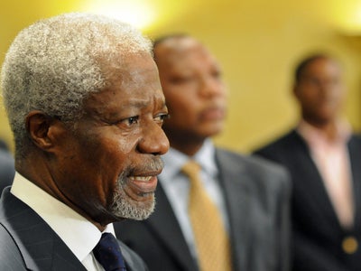 Kofi Annan, First Black U.N. Secretary-General, Has Died