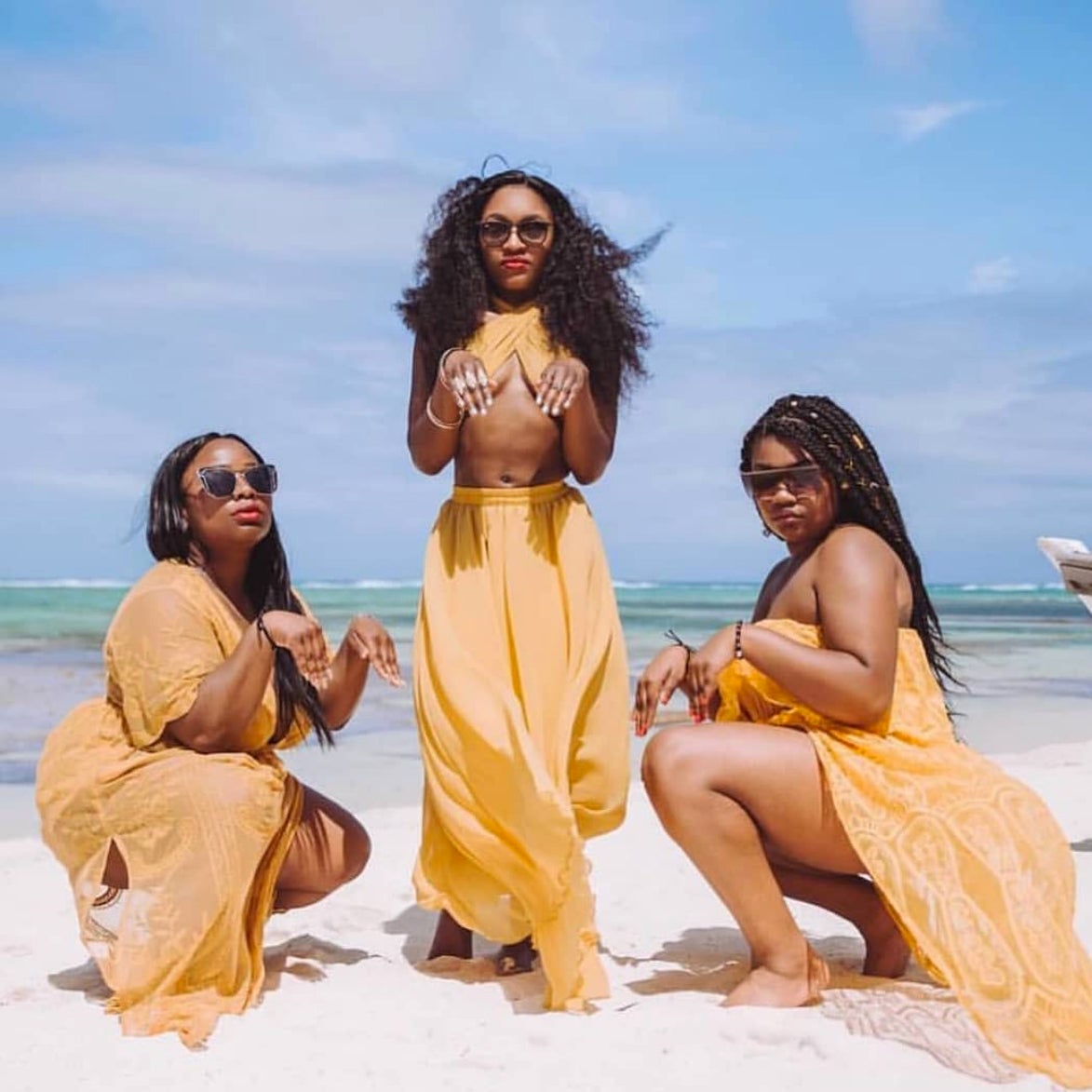 Soror Love! 12 Epic Photos Of Sorority Sisters On Vacation That Will Make You Call Your Squad Right Now