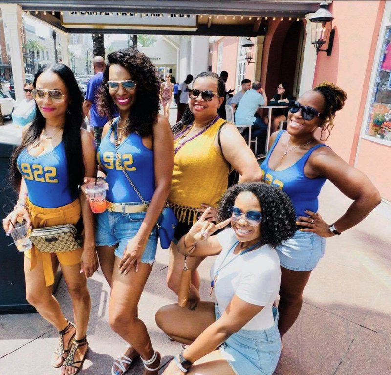 Soror Love 12 Epic Photos Of Sorority Sisters On Vacation