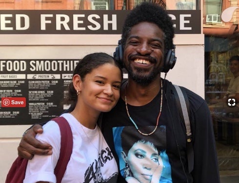 Andre 3000 Fan Meets Her Idol While Wearing A T-Shirt With His Face On It
