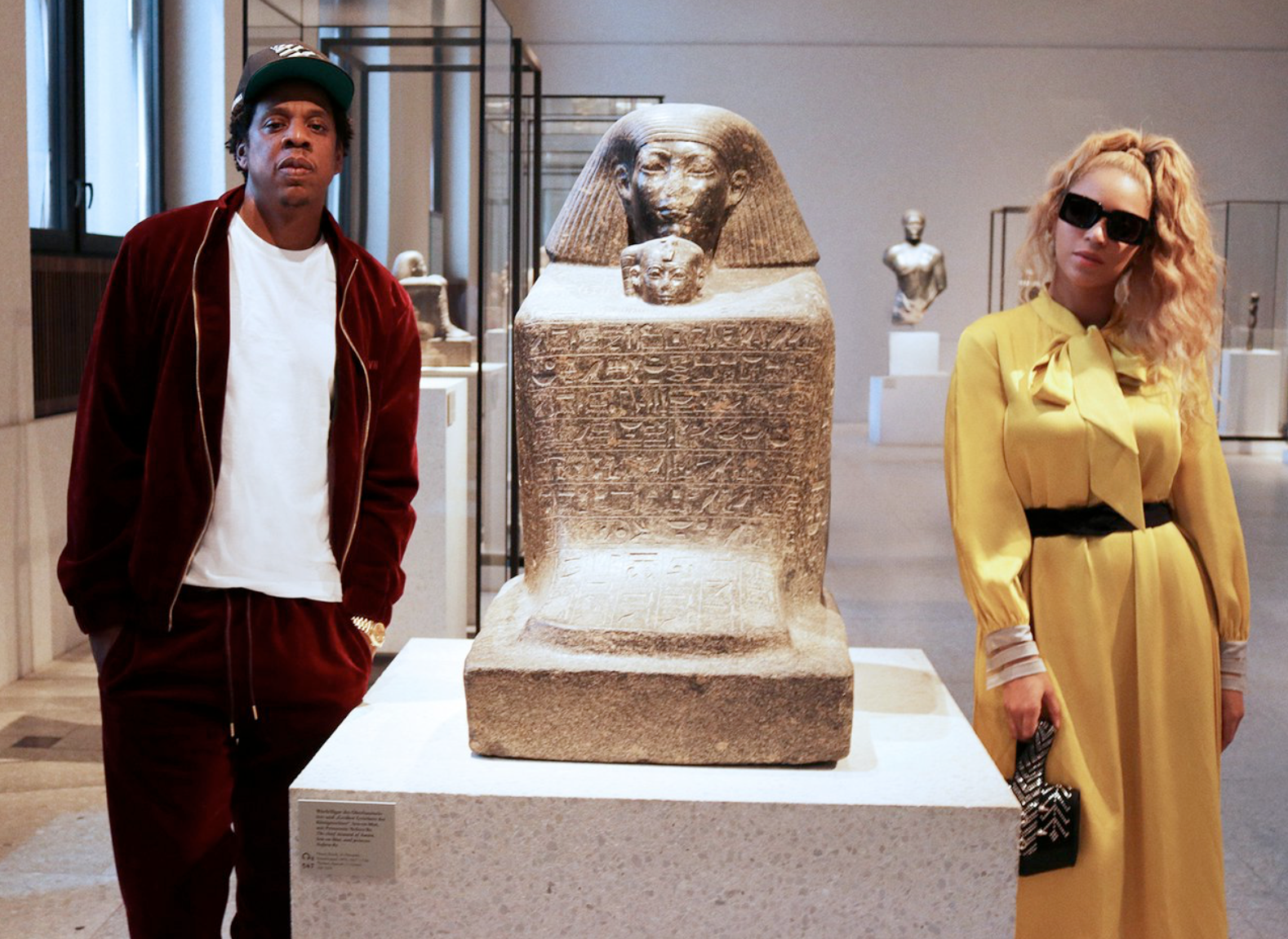 12 Of Our Favorite Photos From Beyoncé and JAY-Z 's Epic European Vacation