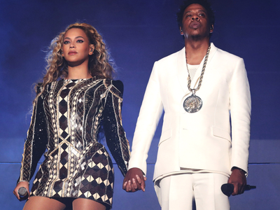 The Quick Read: Beyoncé and JAY-Z Dedicate ‘On The Run II’ Show In Detroit To Aretha Franklin