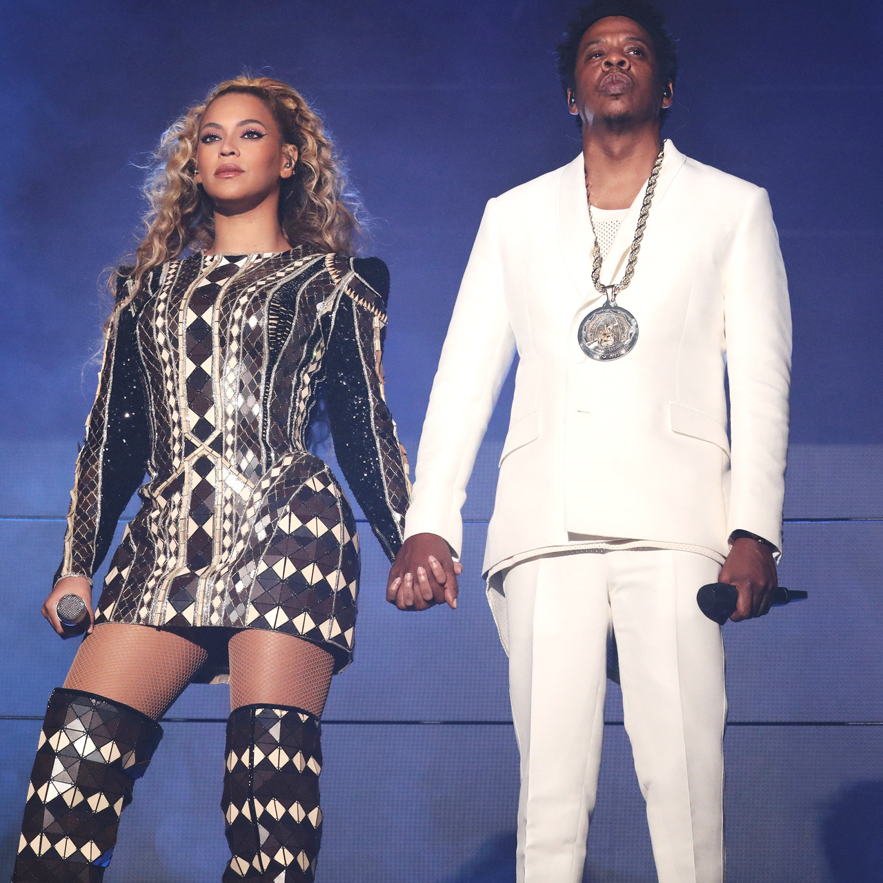 The Quick Read: Beyoncé and JAY-Z Dedicate 'On The Run II' Show ...