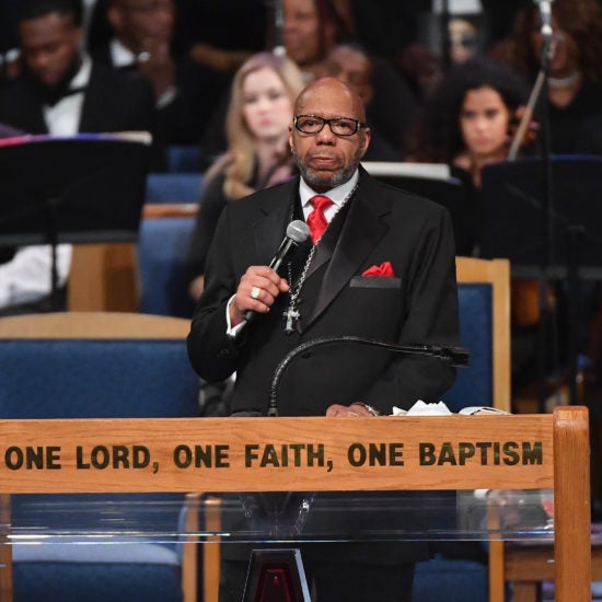 Aretha Franklin's Family Disappointed With Controversial Funeral Eulogy, Nephew Says