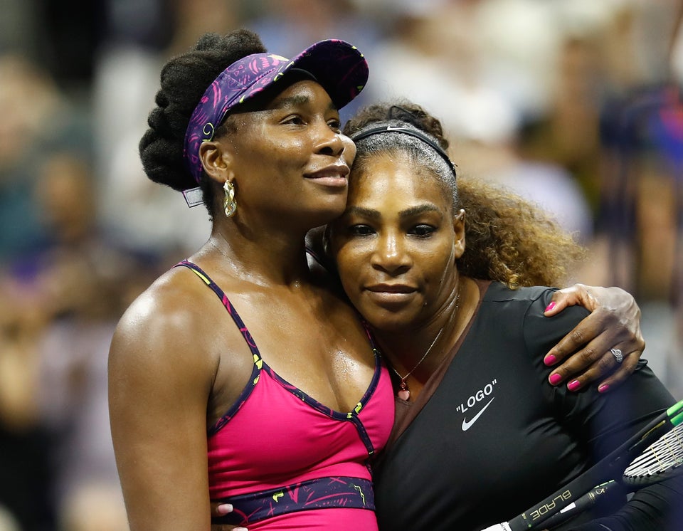 Serena Williams Clenches Victory In U.S. Open Match Against Big Sister Venus