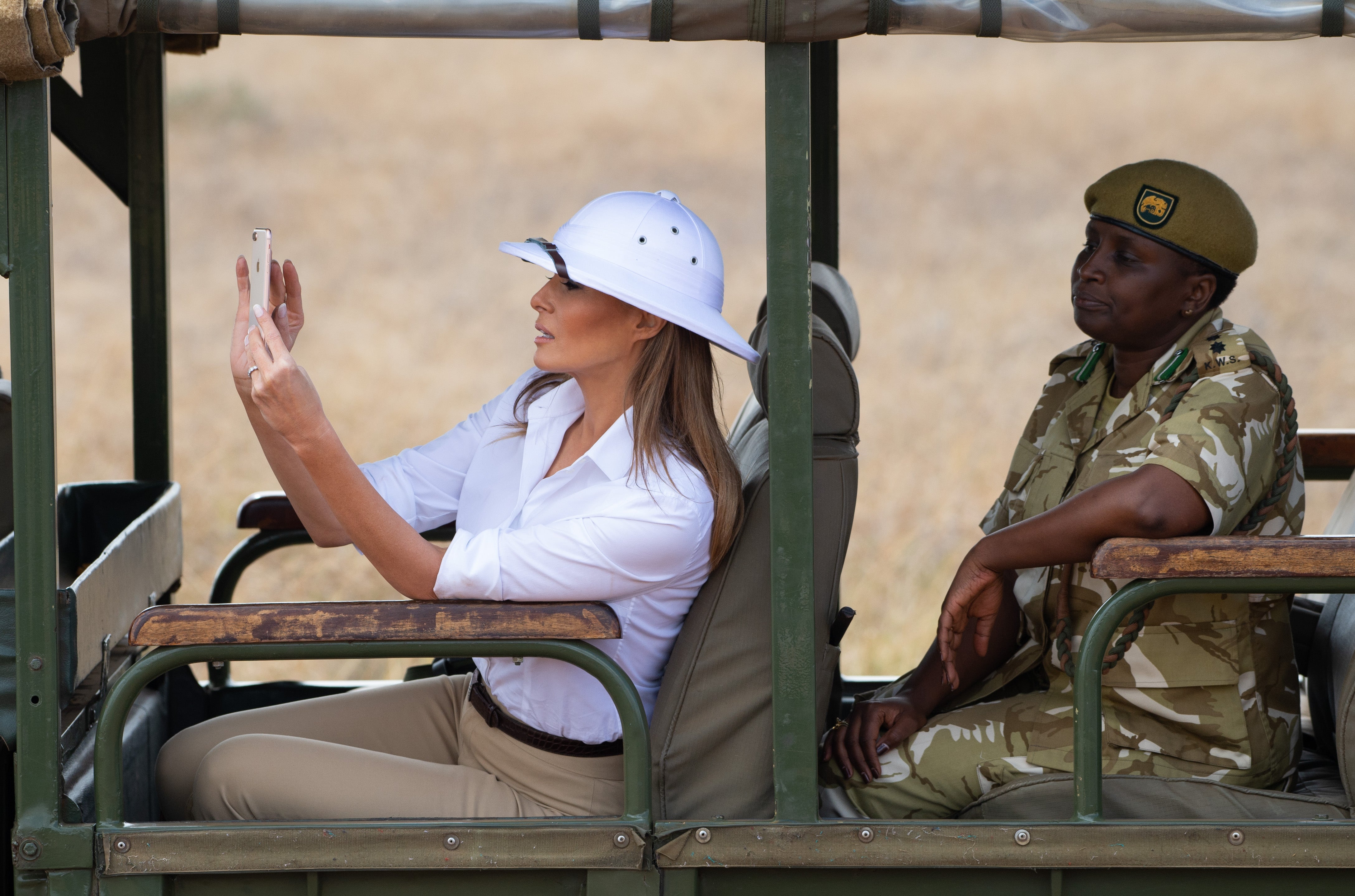 Is This Another Fashion Faux-Pas By First Lady Melania Trump?