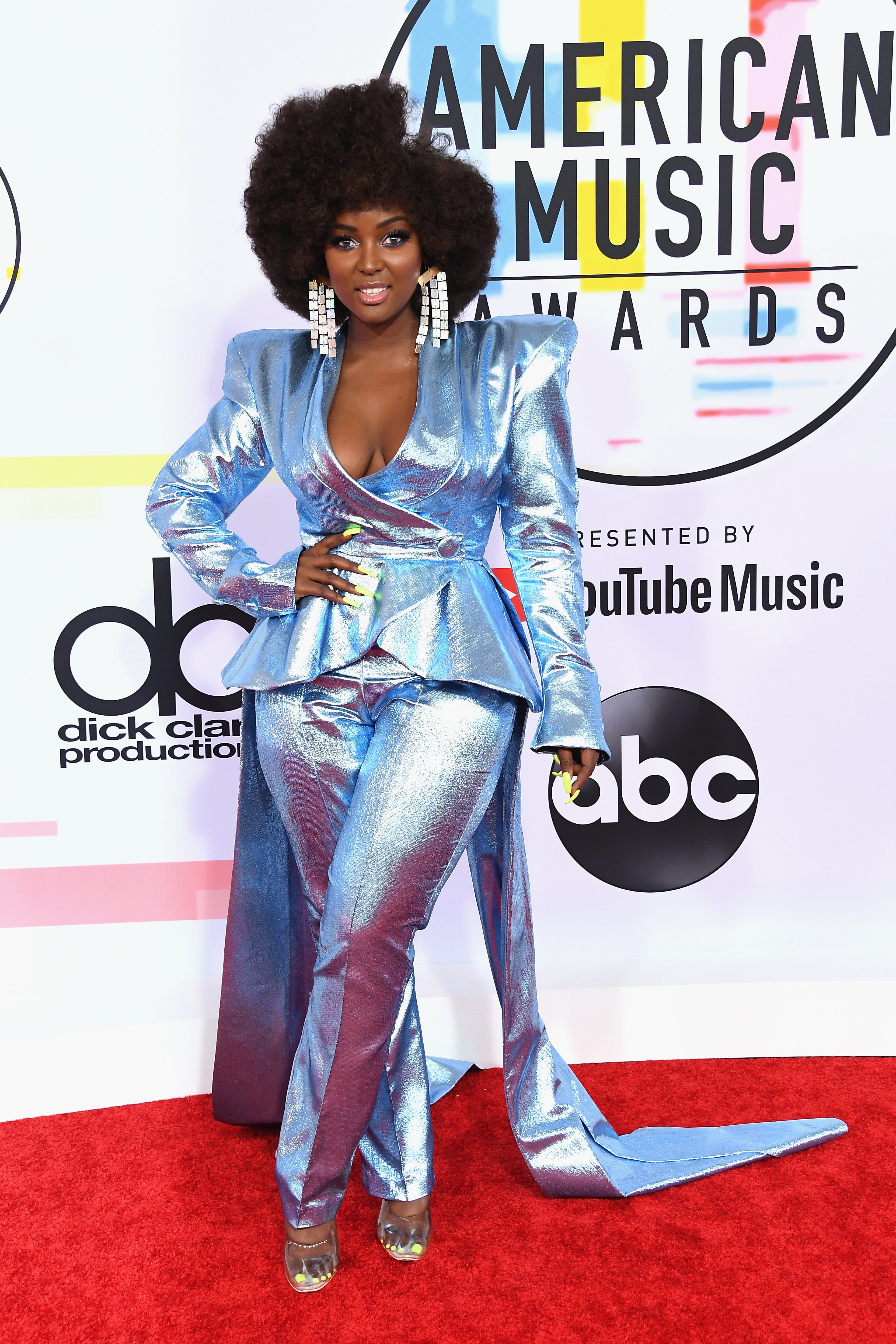 Tracee Ellis Ross, Cardi B And Many More Slayed The 2018 American Music Awards Red Carpet