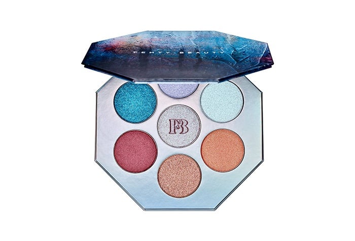 13 Must-Have Palettes For Holiday Travel