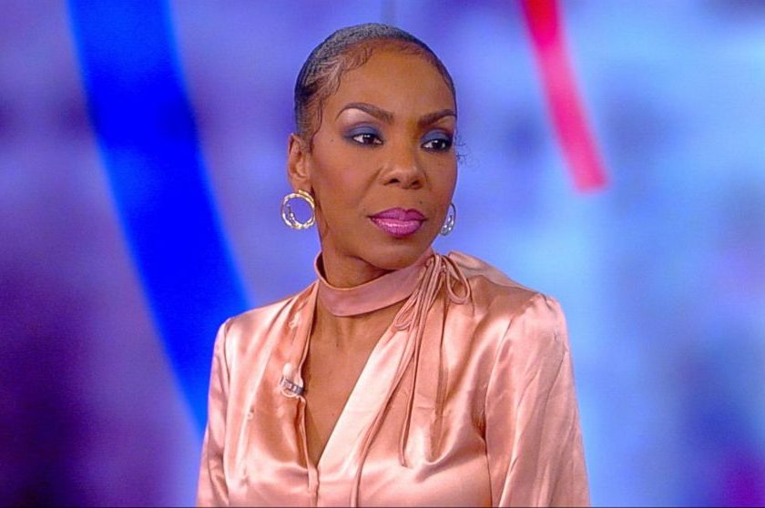 R. Kelly's Ex Wife Andrea Kelly Has A Message For Those Looking ...