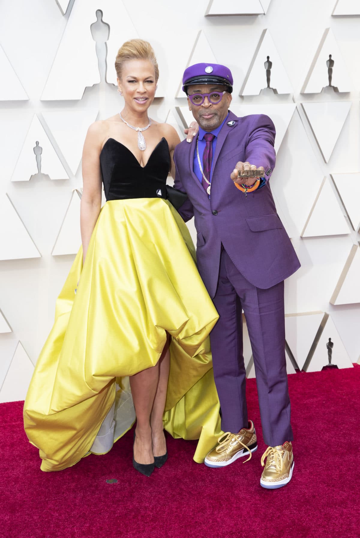 Can You Feel The Love? See Your Favorite Couples Shining On The Oscars 2019 Red Carpet ...1200 x 1792