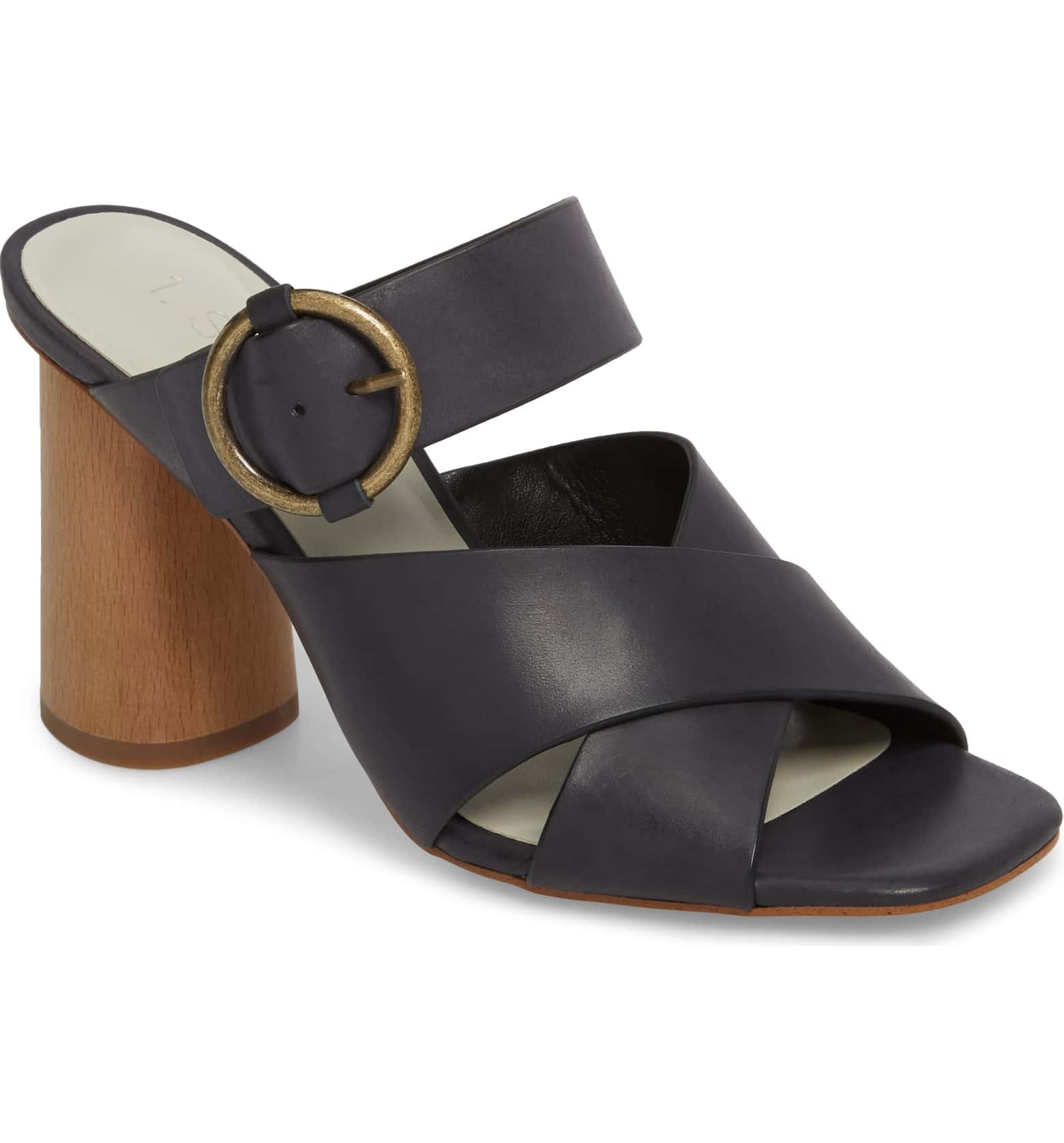 8 Mules Under $100 That’ll Keep Your Spirits Up Until Spring