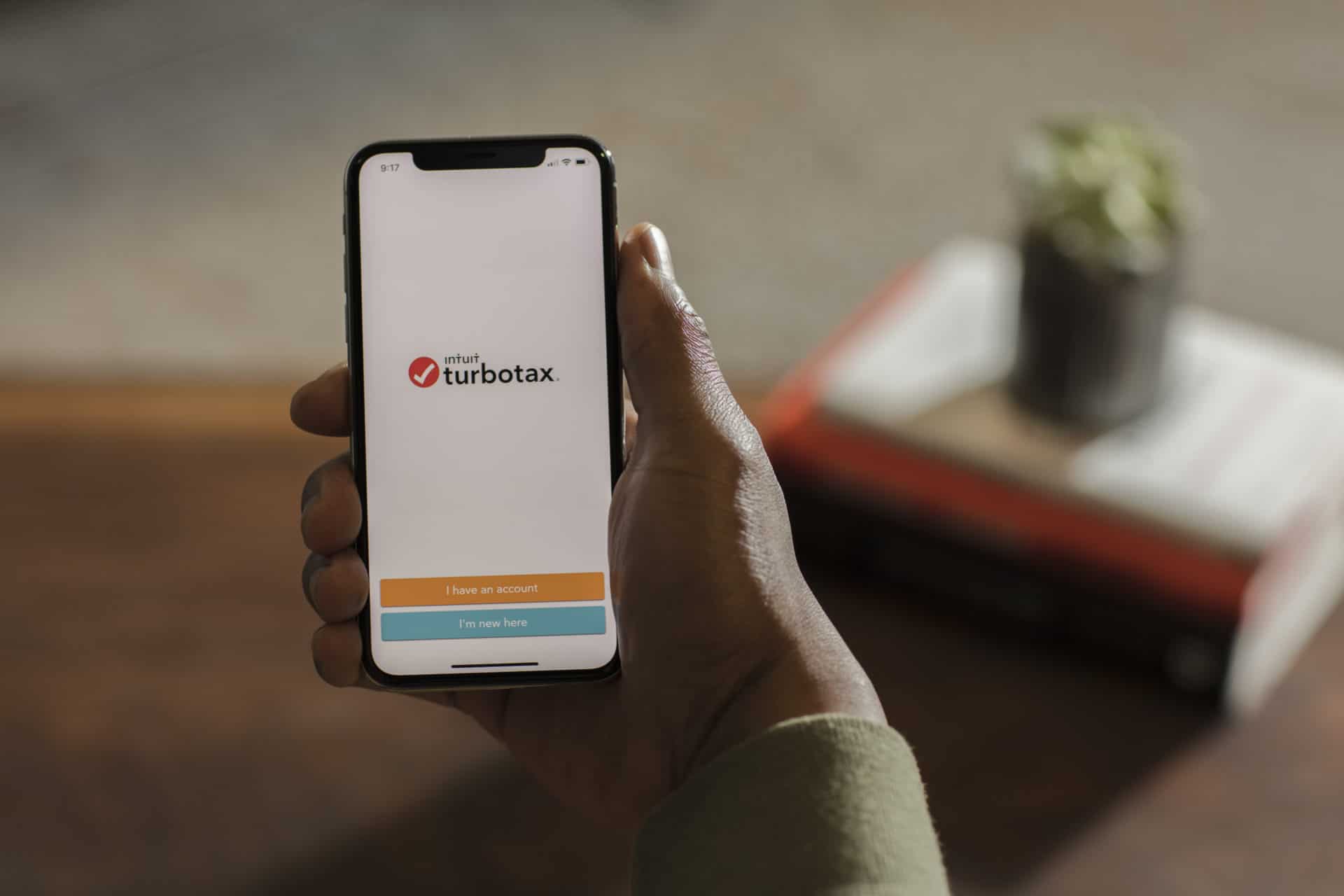 Secure The Refund: E-Filing Your Taxes Is Easy With These Websites