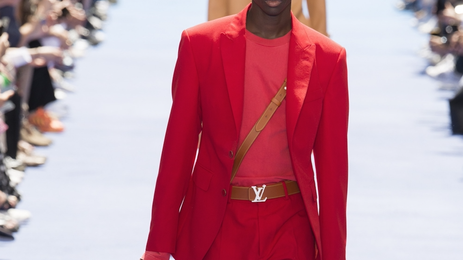 Men’s Fashion Report: Go Bold For Spring With Colorful Streetwear!