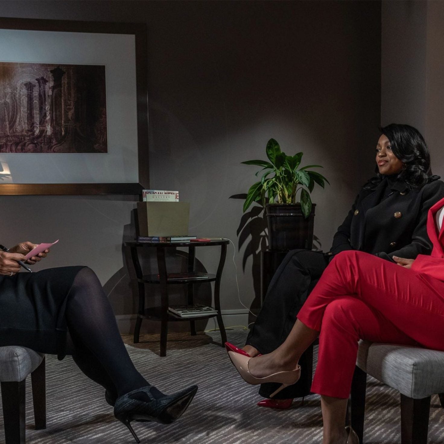 R. Kelly's Girlfriends Defiantly Defend Him: 'My Parents Told Me To Lie About My Age'