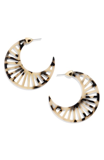 These Trendy Hoop Earrings Will Upgrade Your Look This Spring