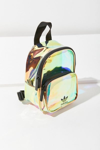 The Hands-Free Bags You Need For Ultimate Summer Fun