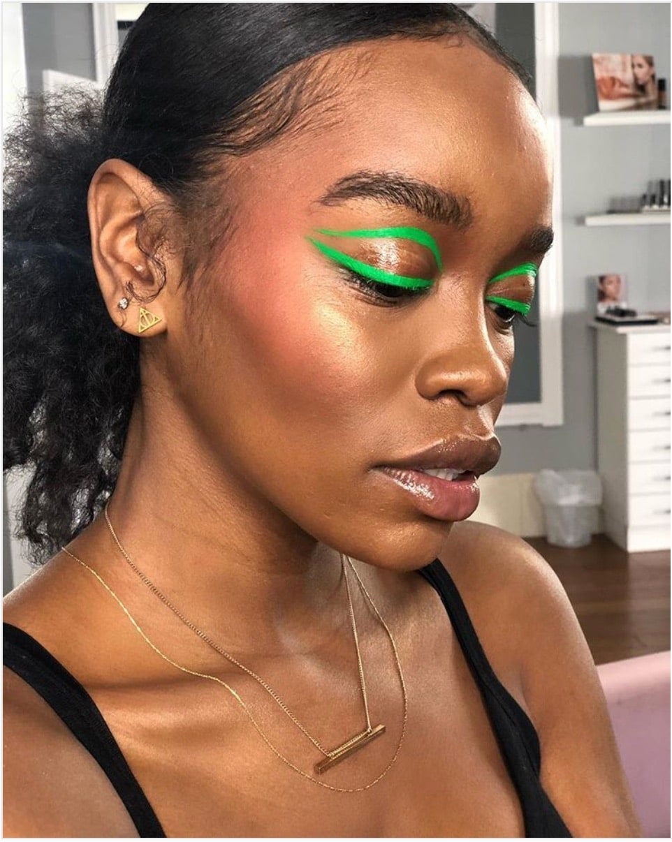 Tracee Ellis Ross’ Negative Space Eyeshadow Is Positively Stunning