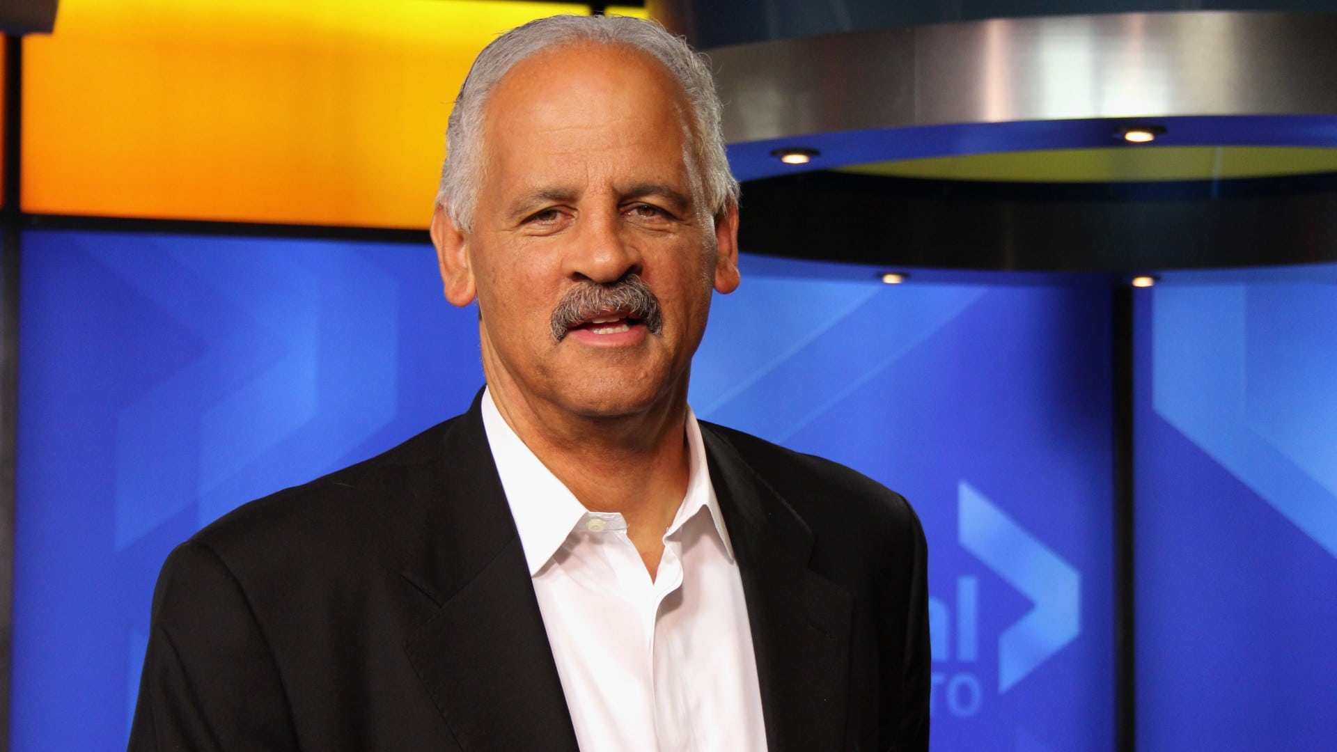 Stedman Graham Shares His Advice On How To Always Feel Beautiful