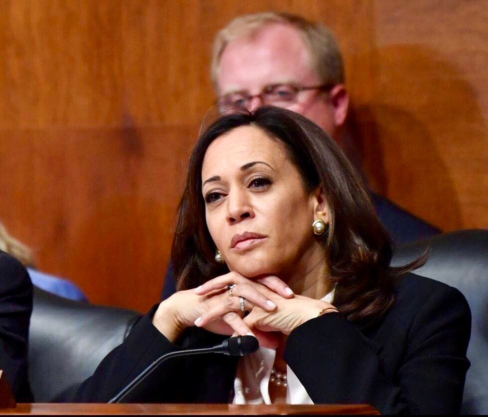 Sen. Kamala Harris Leaves U.S. A.G. Barr Flustered, Confused During Senate Judiciary Committee Hearing
