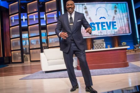 Steve Harvey Catching Heat For Saying 'Rich People Don't Sleep 8 ...